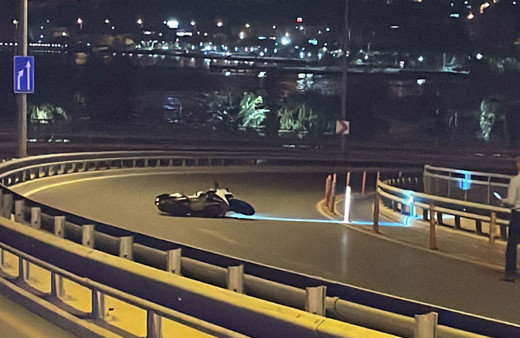 İzmir'de motosiklet kazası: 1 kişi öldü, 1 kişi yaralandı!