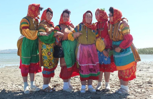 Yıllar sonra ABD'den köylerine gelip hasret giderdiler!