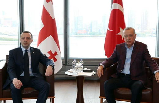 Türkevi'nde Cumhurbaşkanı Erdoğan'ın diplomasi trafiği