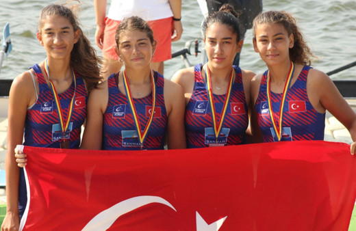 Milli kürekçiler, Balkan Şampiyonası'nda 16 madalya kazandı!