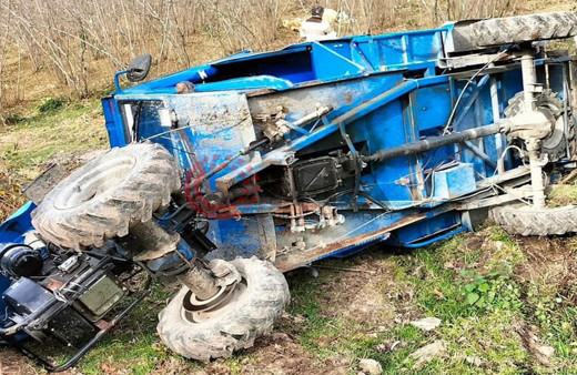 Ordu'da tarım aracının altında kalan kadın can verdi!