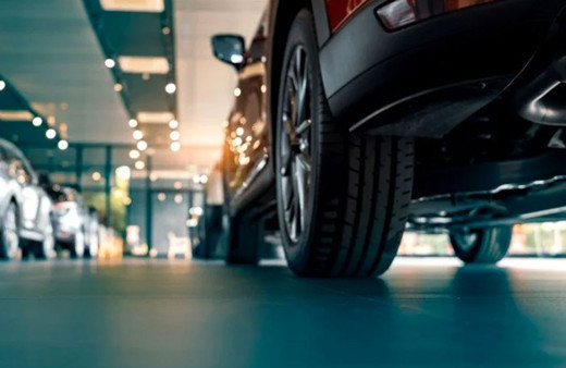 3 milyon 700 bin TL'ye sıfır lüks araba aldı ekspere gittiğinde başından kaynar sular döküldü