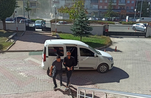 Konya'da polis ekiplerinden zehir tacirlerine operasyon! 7 kişi tutuklandı