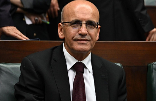 Hazine ve Maliye Bakanlığı, Bakan Mehmet Şimşek'in arkadaşına arazi satıldığı iddialarını yalanladı