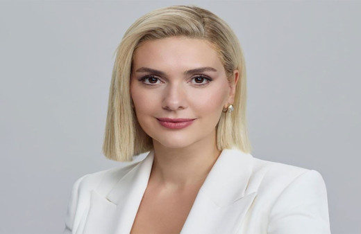 3 çocuk annesi Bergüzar Korel'in zayıflama sırrı ortaya çıktı! 20 kilo birden vermişti bakın sırrı neymiş...