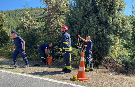 Kemikleri kırıldı, 70 metrelik uçurumdan atıldı! Uçurumda 1 gece yardım bekledi
