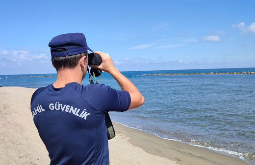 Sakarya'da denizde kaybolan çocuk aranıyor!