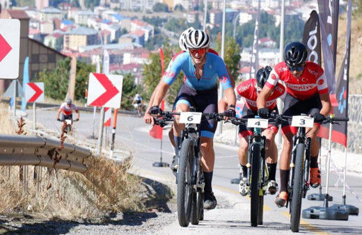 100. Yıl Cumhuriyet Dağ Bisikleti Şampiyonası başladı