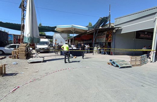 Konya'da korkunç kaza! Hareket halindeki kamyona binmek isterken feci şekilde can verdi