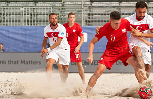 Plaj Futbolu Avrupa A Ligi Süper Finalleri'nde Türkiye Polonya'ya yenildi