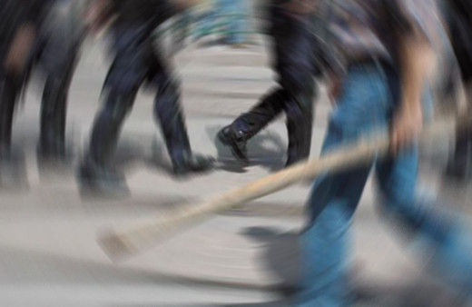 Kilis'te iki aile taşlı sopalı kavga etti, 9 kişi yaralandı!