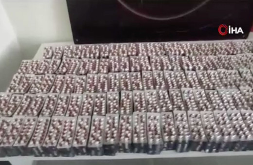 Tekirdağ'da durdurulan araç uyuşturucu deposu çıktı!