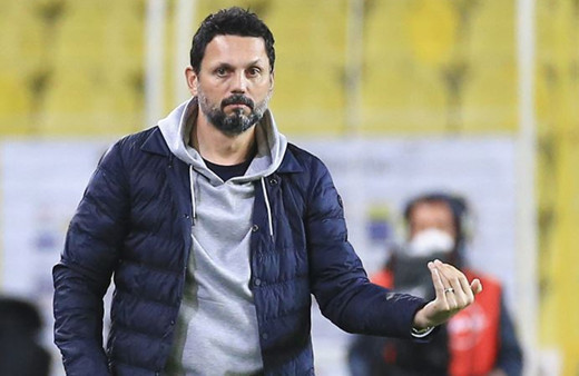 Erol Bulut, İngiltere'yi sallıyor! Cardiff City'e yıllar sonra ilki yaşattı