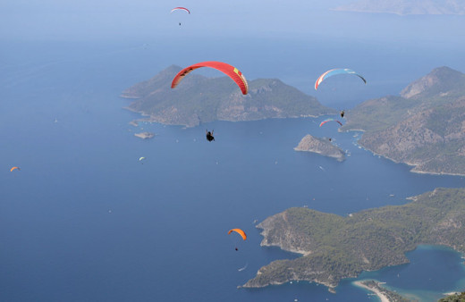 Yamaç Paraşütü Dünya Akro Kupası Süper Finali Fethiye'de başladı