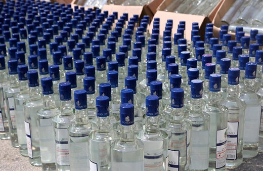 İran'da sahte alkol üreten 4 kişiye idam cezası