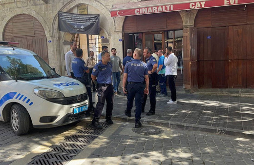 Kilis'te husumetliler iş yerini bastı, silahlar patladı!