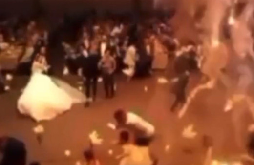 Musul'da düğün salonunda yangın faciası! Gelin ve damat dahil 113 kişi öldü 500 kişi yaralandı