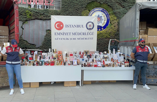 İstanbul'da 26 bin 454 şişe sahte parfüm ele geçirildi!