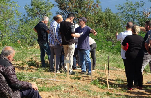 Trabzon'da "manzaralı" mezar yeri kavgası! Fenalaşanlar oldu