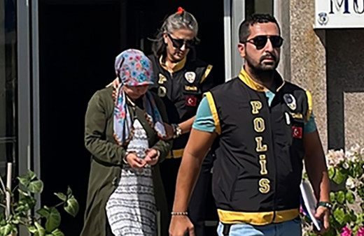 Yok artık! 51 yaşındaki kadın 3 günlük bebeği sevgilisini evliliğe ikna etmek için çalmış!