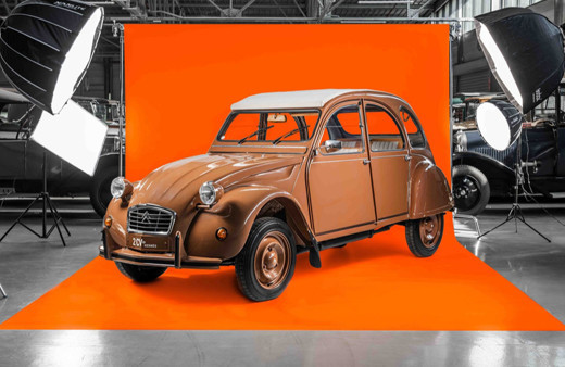 Citroen'in ikonik modeli  2 CV, 75 yaşında!