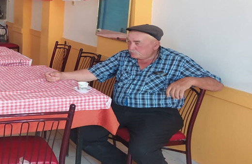 Psikolojisi bozuk şahıs tartıştığı anne babasını bıçakladı!