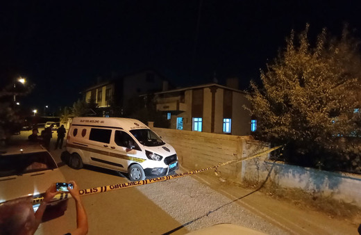 Kızıyla tartışan damadını sopayla döverek öldürdü!