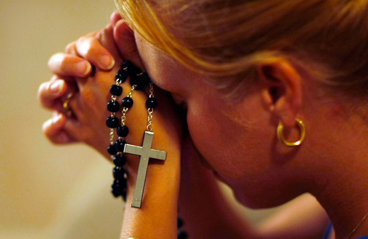 Belçika'da 4 bölümlük kilise belgeseli şok etkisi yarattı 6 yıl boyunca...