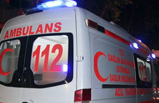 Hakkari-Van kara yolunda trafik kazası: 10 yaralı