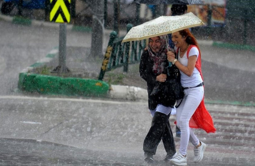 İçişleri Bakanlığı 11 ili uyardı: Sağanak ve fırtına geliyor