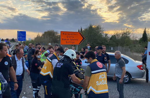 Tekirdağ'da korkunç kaza! Yolcu minibüsü ile kamyon çarpıştı: 6 yaralı