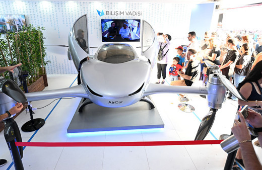İşte Türkiye'nin yerli uçan arabası AirCar