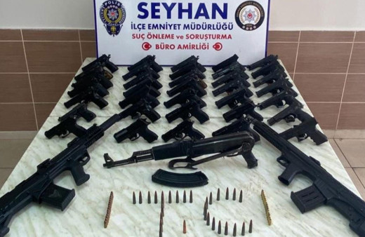 Adana'da 55 ruhsatsız silah ele geçirildi!