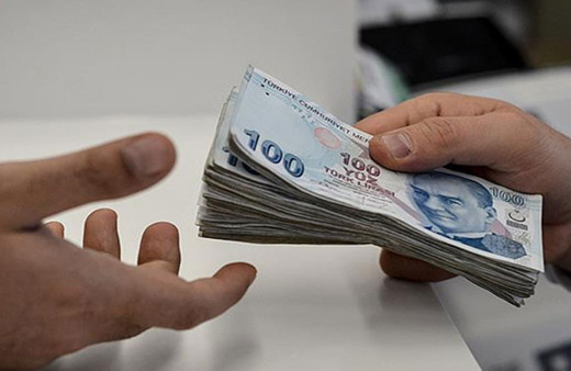 Maaşlar 3 ayda buhar oldu! Emeklinin alım gücü azaldı asgari ücret de...