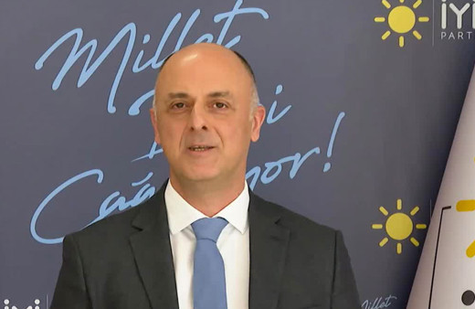 İYİ Parti İzmir adayı Ümit Özlale'den Tunç Soyer'in 'çekilebilir' iddiasına yanıt