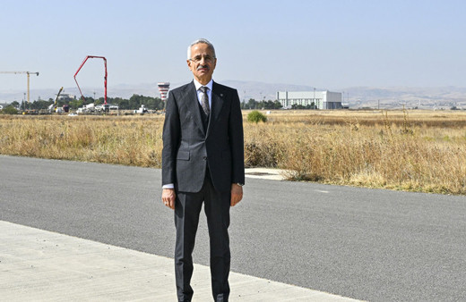 Bakan Abdulkadir Uraloğlu açıkladı: Esenboğa Havalimanı'na 3. pist yapılacak