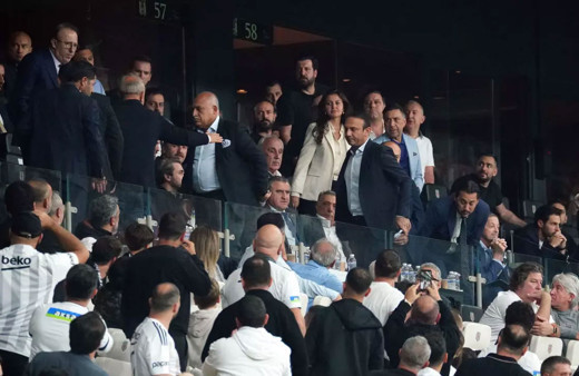 Mehmet Büyükekşi, Beşiktaş maçında stadyumu terk etti