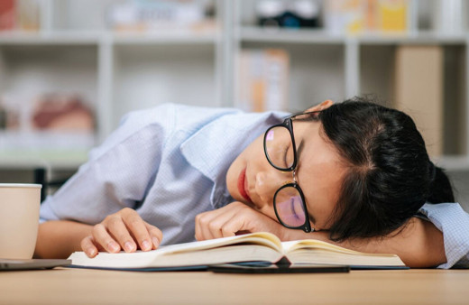 Japonya'da yetişkinlere "6 saatten az uyumayın" tavsiyesi!