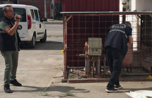 Adana'da silahlı saldırıda yaralanan kişi tedavi gördüğü hastanede öldü!