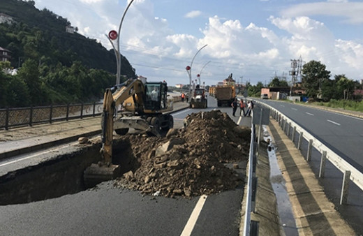 Onarılan Rize-Güneysu kara yolu ulaşıma açıldı!