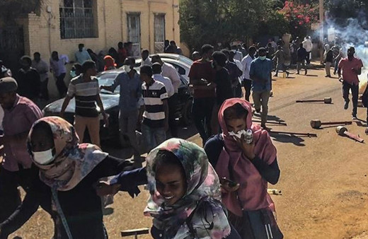 Sudan'ın Umdurman kentinde bombardıman: 11 kişi öldü!