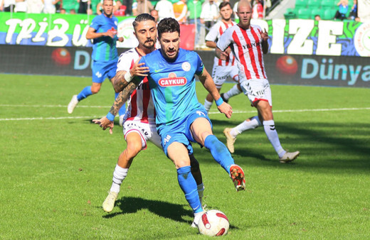 Çaykur Rizespor evinde Samsunspor'u yendi!