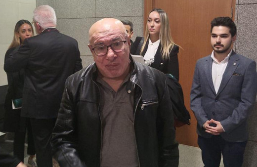 İlyas Salman, cumhurbaşkanına hakaret iddiasıyla hakim karşısına çıktı