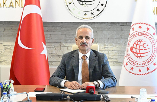 Bakan Abdulkadir Uraloğlu: Türk vatandaşlarının tahliyesi için her türlü operasyonu yapma hazırlığımız var