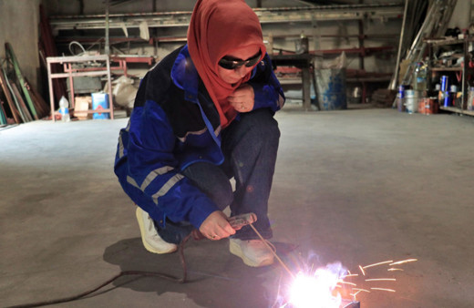 Kocasından kaynakçılık öğrendi, usta öğretici oldu!