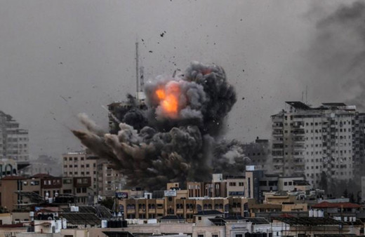 İsrail'in Gazze'ye saldırılarında 1900 kişi hayatını kaybetti