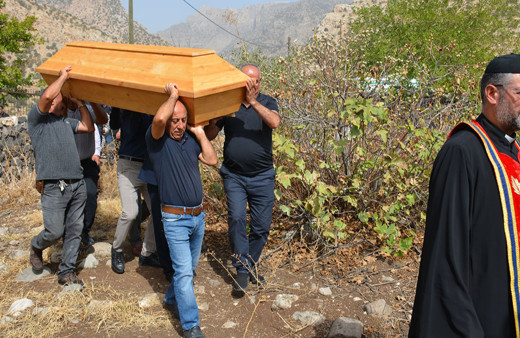 20 yıl önce Almanya'da vefat eden Süryani kadının cenazesi Şırnak'ta defnedildi