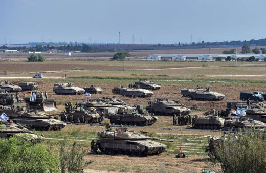 İsrail cephe hattını genişletiyor! Sınıra tank yığdılar!