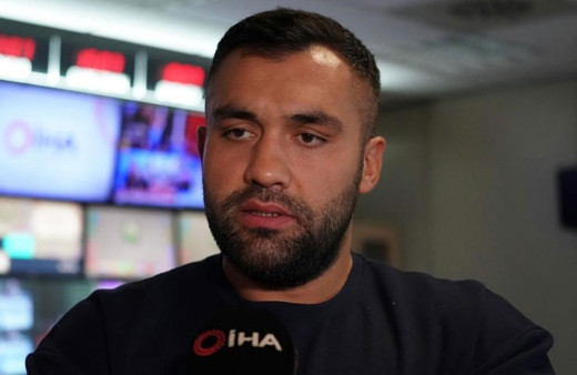 Milli boksör Ali Eren Demirezen, ringlere geri döndü!