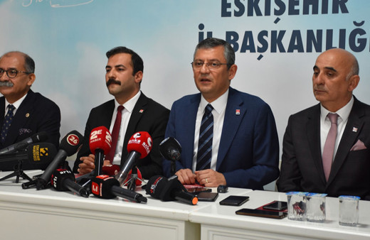 CHP Genel Başkan adayı Özgür Özel, Eskişehir'de konuştu